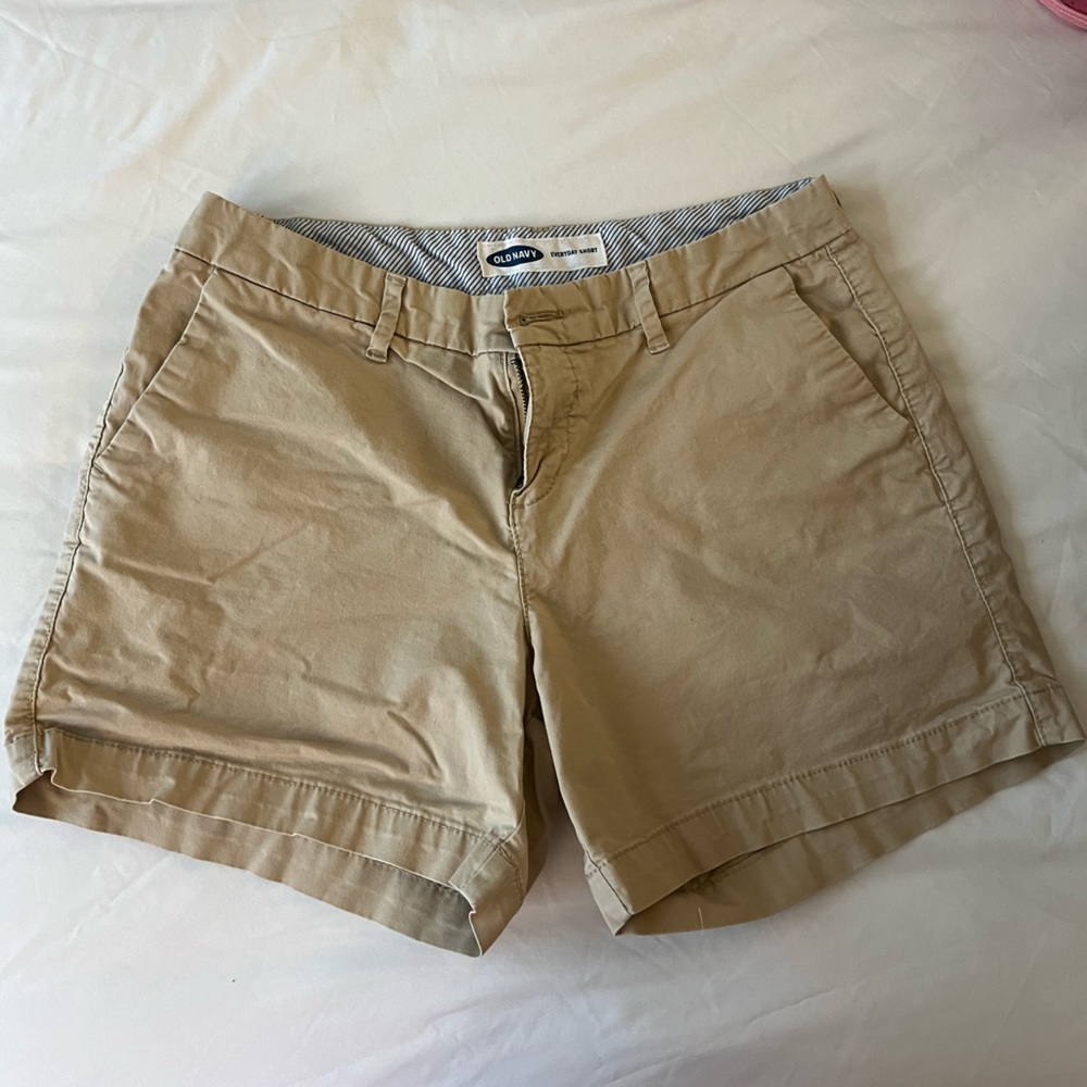 Old Navy Khaki Everyday Shorts